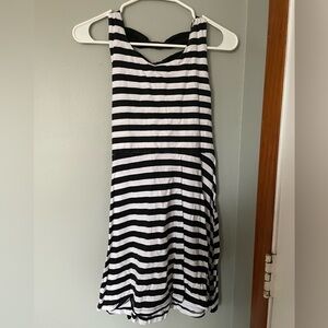 Kids striped dress with bow details